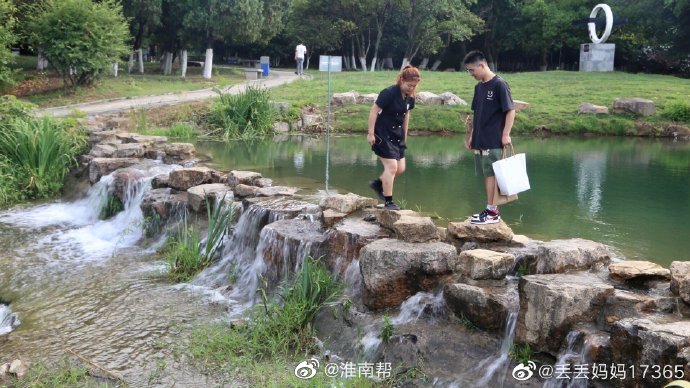 【圖說淮南】——淮南龍湖公園的溪流潺潺 