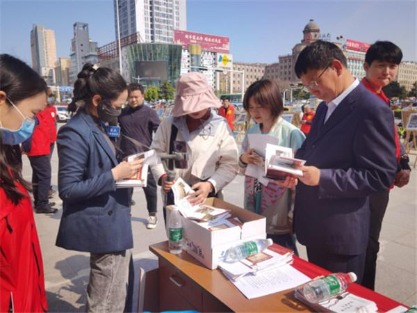 淮南：我市開展第40個“愛鳥周”宣傳活動